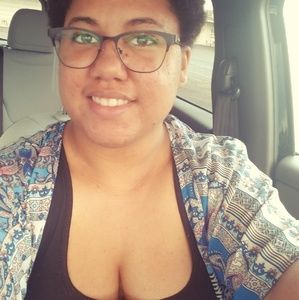 Meet your Posher, Eva